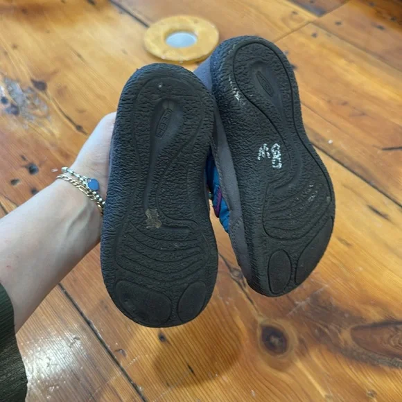 Keen Children Unisex Boots Kids Howser II Chukka WP (Toddler/Little Kid) size 11 - Picture 3 of 8